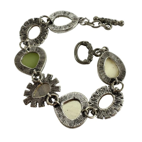 Silver Tone Toggle 7.5" Bracelet Green & White with Rhinestones - Picture 2 of 3